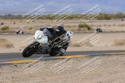 media/Dec-17-2022-SoCal Trackdays (Sat) [[224abd9271]]/Turn 9 Inside (1pm)/